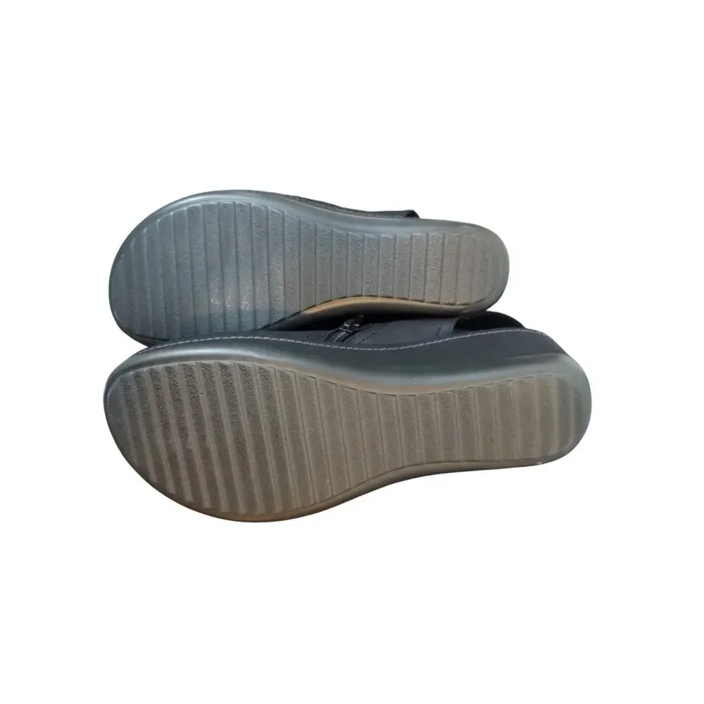Cliffs by White Mountain Farrell Comfort Wedge Sandals – Women’s 9.5M Minimalist